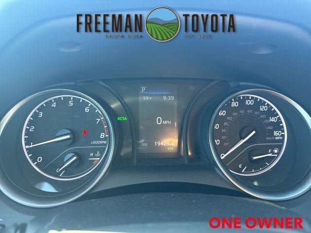 2024 Toyota Camry SE Auto