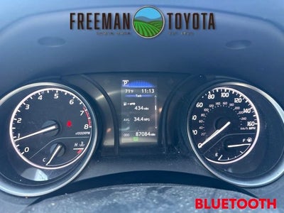 2024 Toyota Camry SE Auto