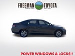 2010 Toyota Camry 4dr Sdn I4 Auto LE
