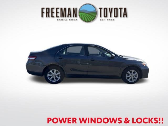 2010 Toyota Camry 4dr Sdn I4 Auto LE
