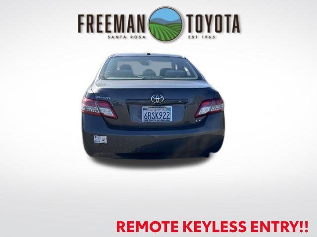 2010 Toyota Camry 4dr Sdn I4 Auto LE
