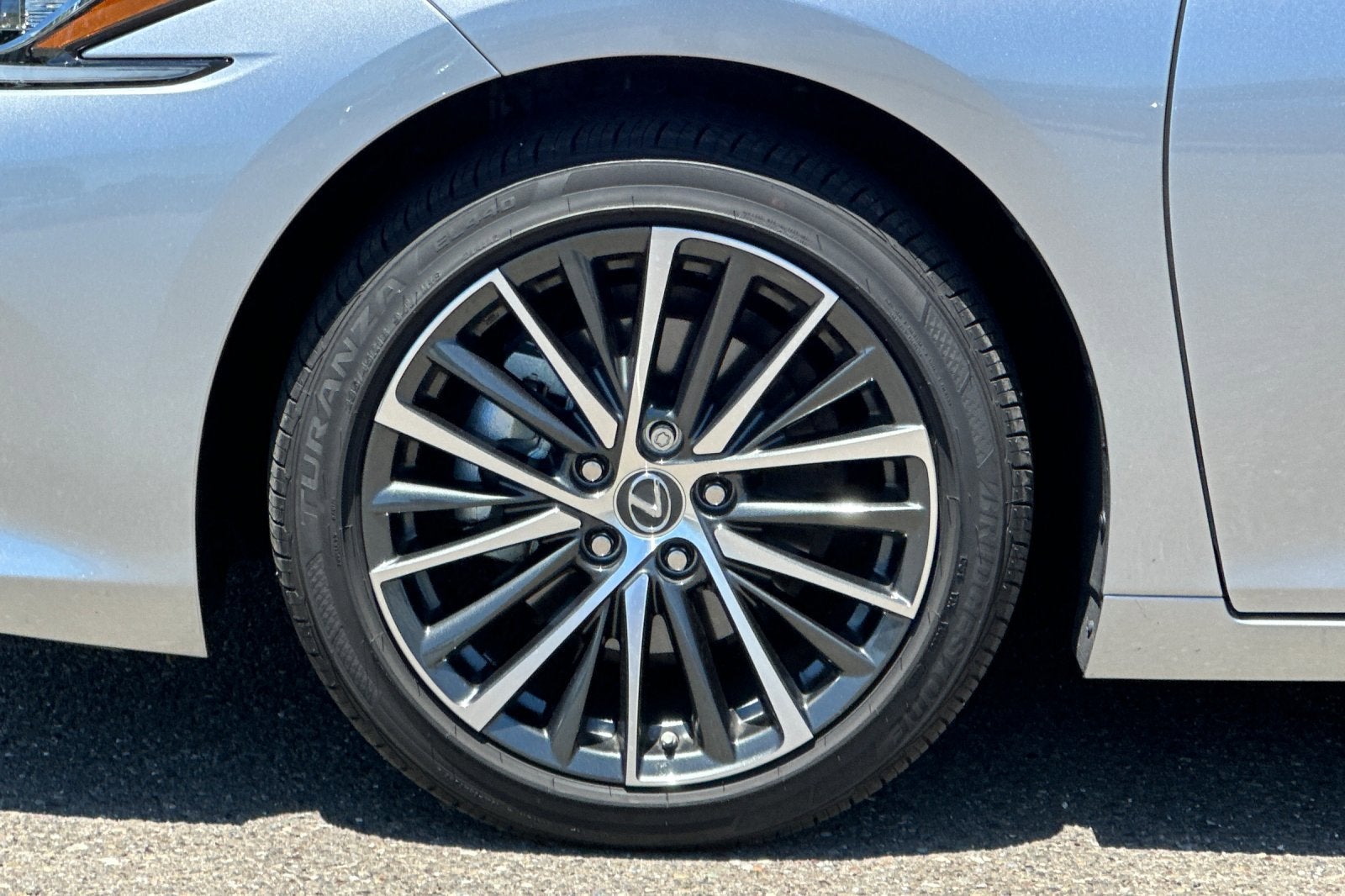 2025 Lexus ES ES 300h FWD