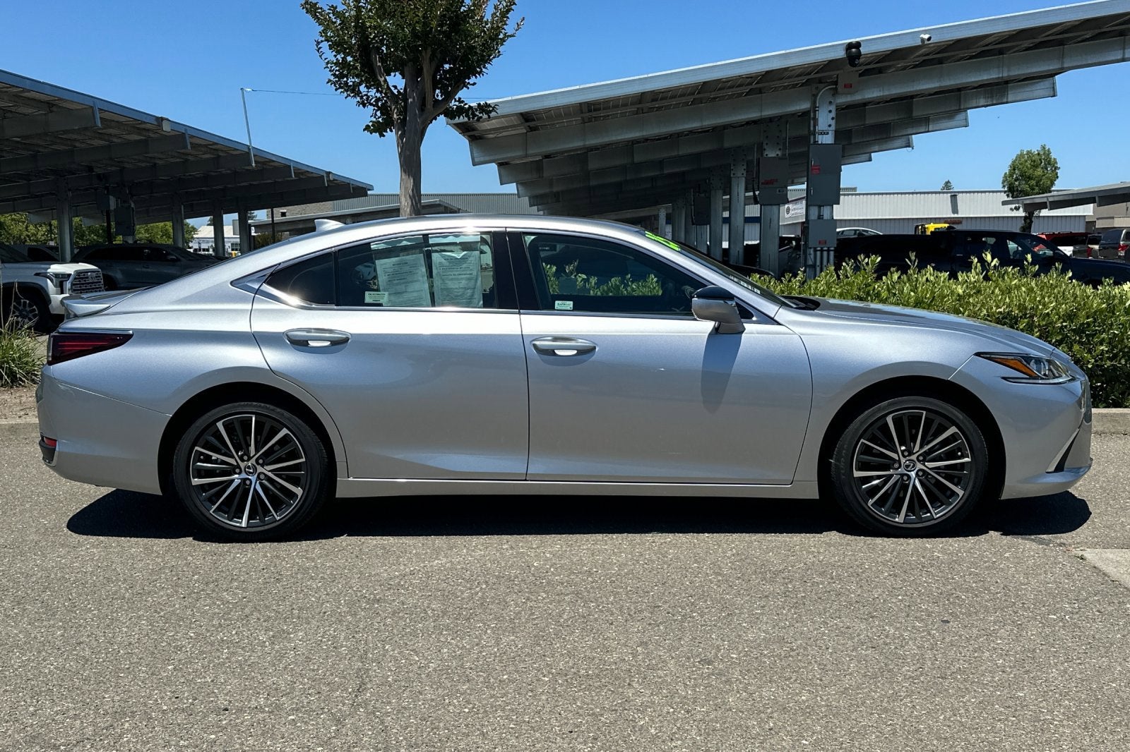 2025 Lexus ES ES 300h FWD