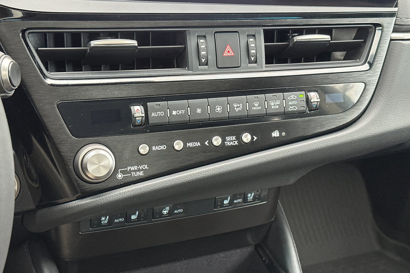 2023 Lexus ES ES 300h FWD