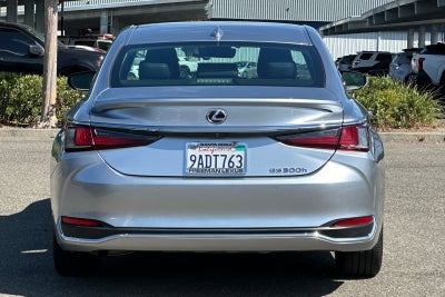 2022 Lexus ES ES 300h FWD