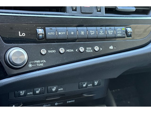 2022 Lexus ES ES 300h FWD