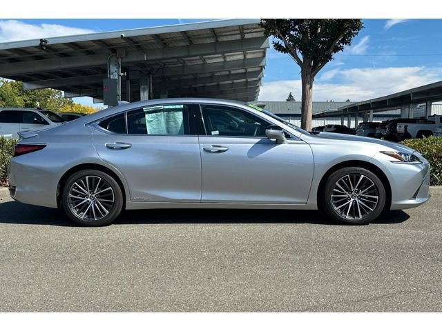 2022 Lexus ES ES 300h FWD