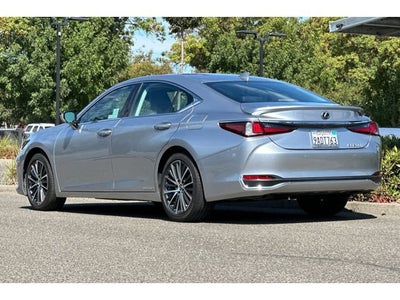 2022 Lexus ES ES 300h FWD