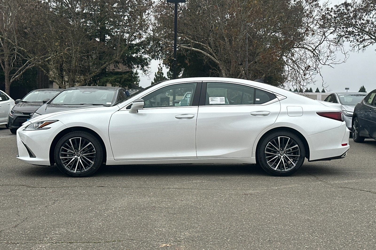 2025 Lexus ES ES 350 FWD