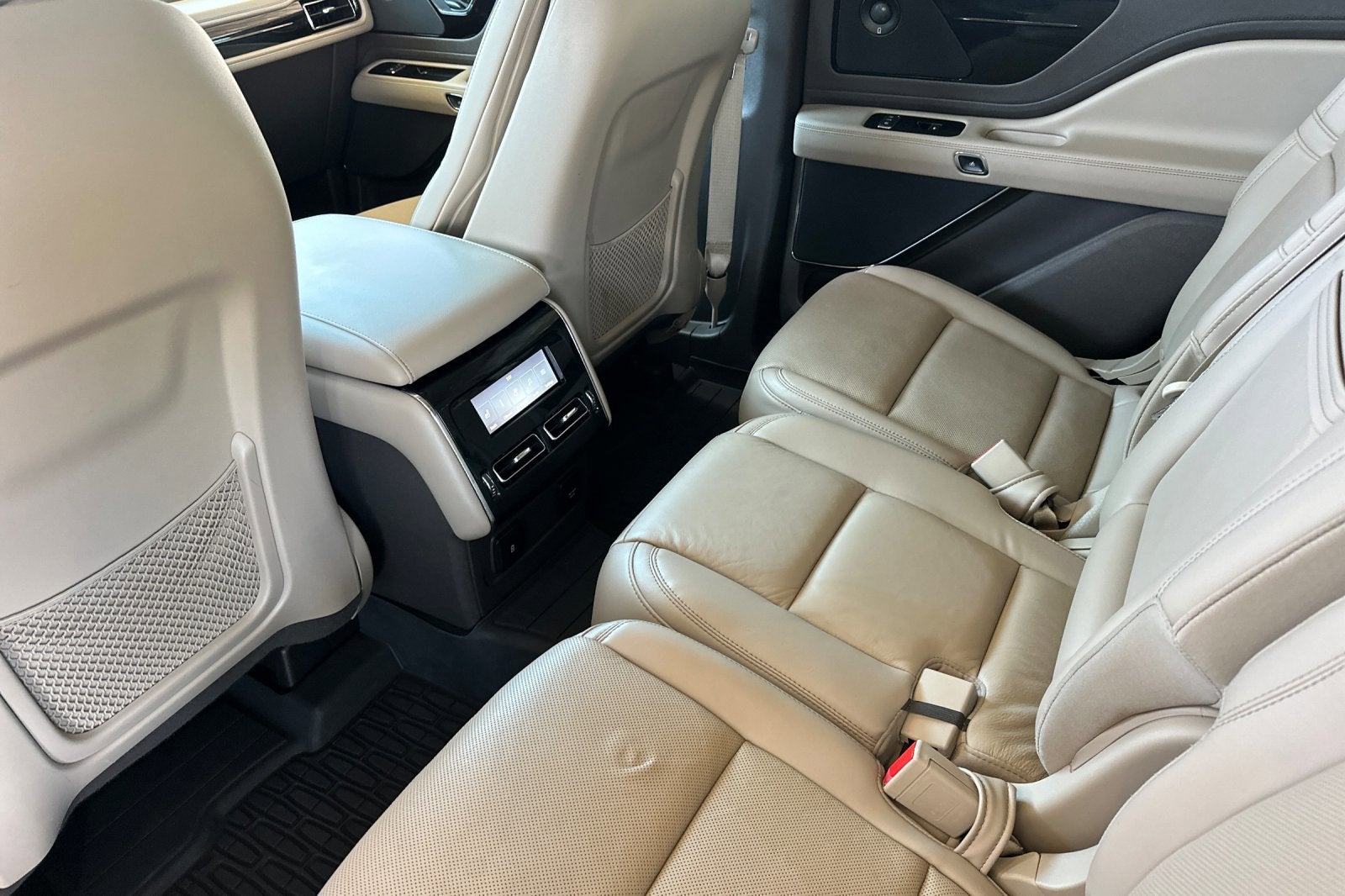 2023 Lincoln Aviator Reserve AWD