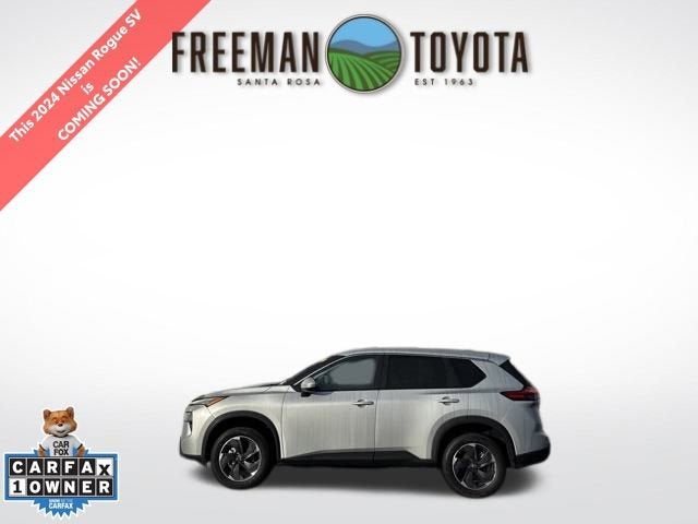 2024 Nissan Rogue FWD SV