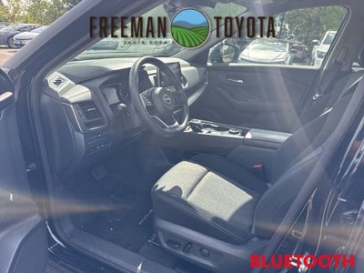 2024 Nissan Rogue AWD SV