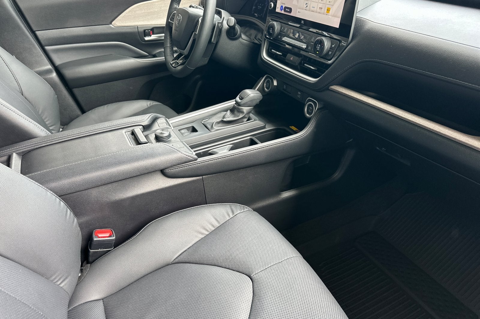 2024 Toyota Grand Highlander XLE AWD