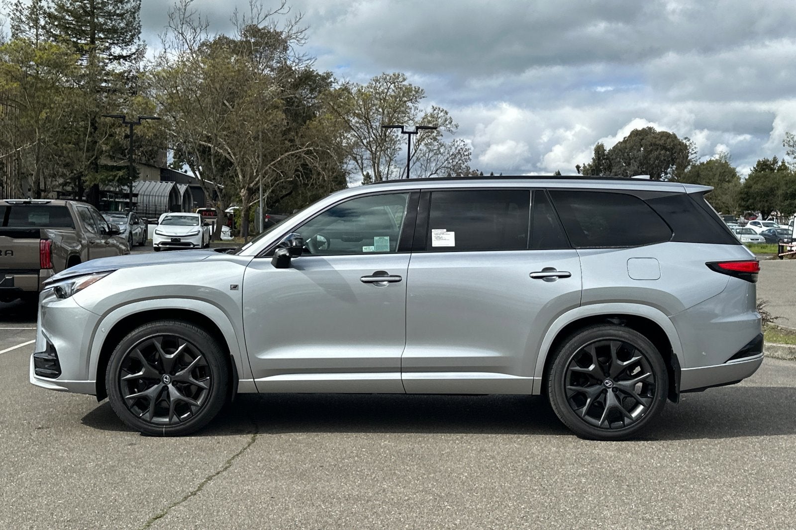 2026 Lexus TX TX 500h F SPORT Performance Premium AWD
