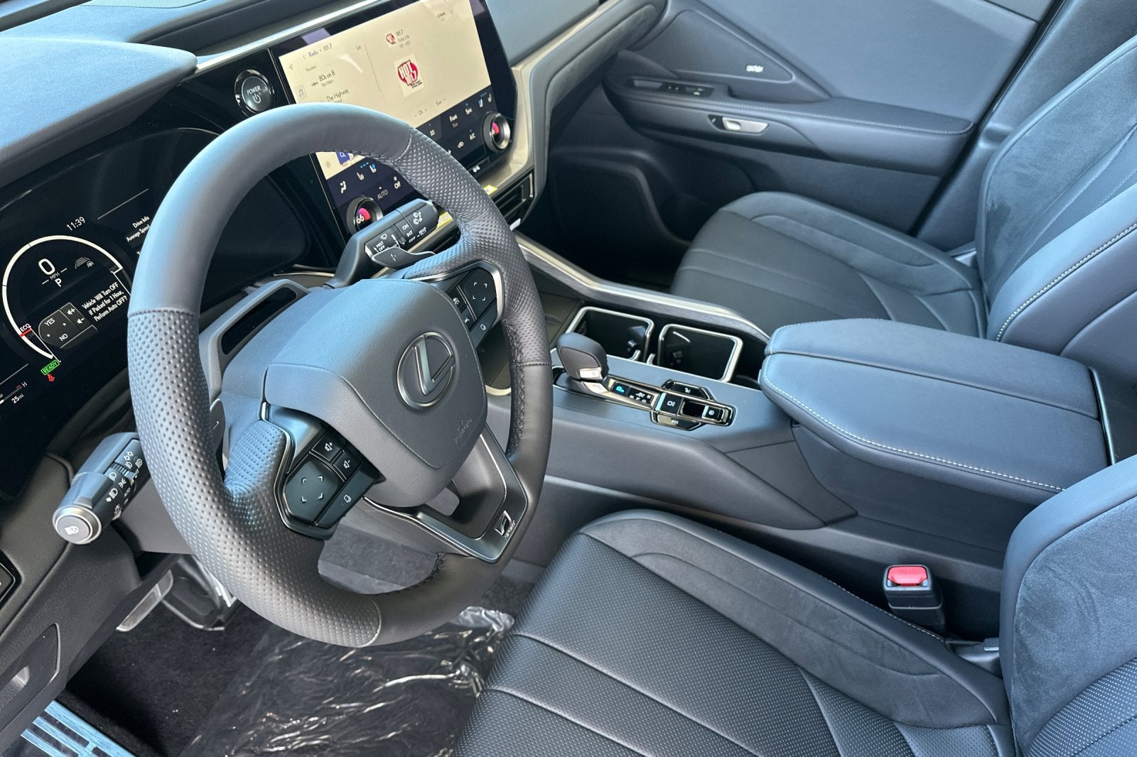 2026 Lexus TX TX 500h F SPORT Performance Luxury AWD