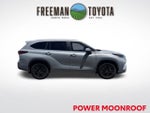 2023 Toyota Highlander Hybrid Bronze Edition AWD