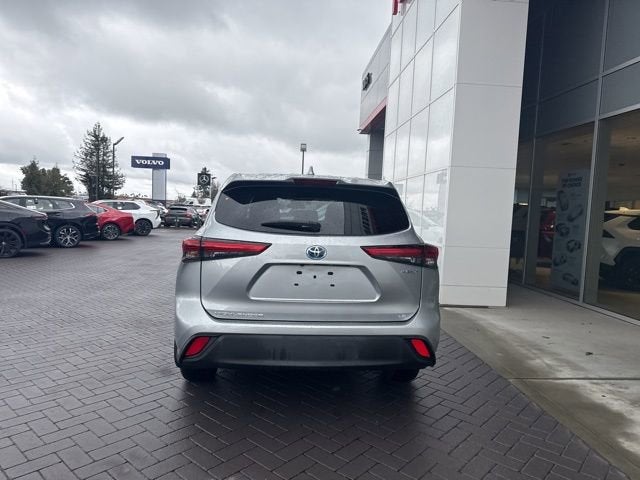 2021 Toyota Highlander Hybrid LE AWD