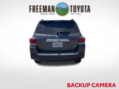 2013 Toyota Highlander 4WD 4dr V6 Plus