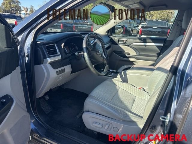 2014 Toyota Highlander AWD 4dr V6 LE Plus