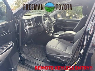 2019 Toyota Highlander LE V6 AWD