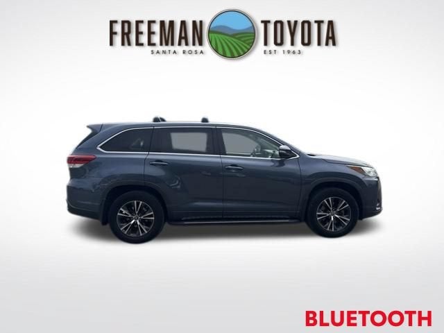 2017 Toyota Highlander LE V6 AWD