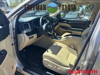 2016 Toyota Highlander AWD 4dr V6 Limited