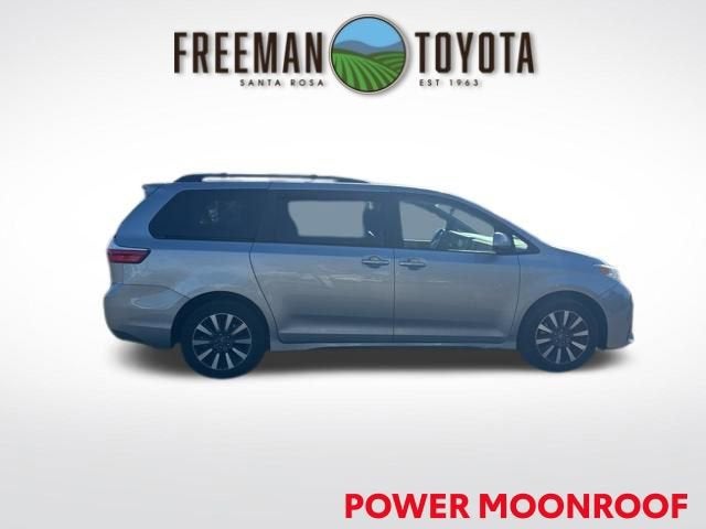 2018 Toyota Sienna XLE AWD 7-Passenger