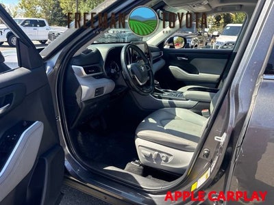 2022 Toyota Highlander XLE AWD