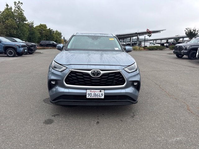2022 Toyota Highlander XLE AWD