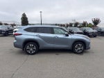2022 Toyota Highlander XLE AWD