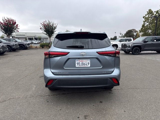 2022 Toyota Highlander XLE AWD
