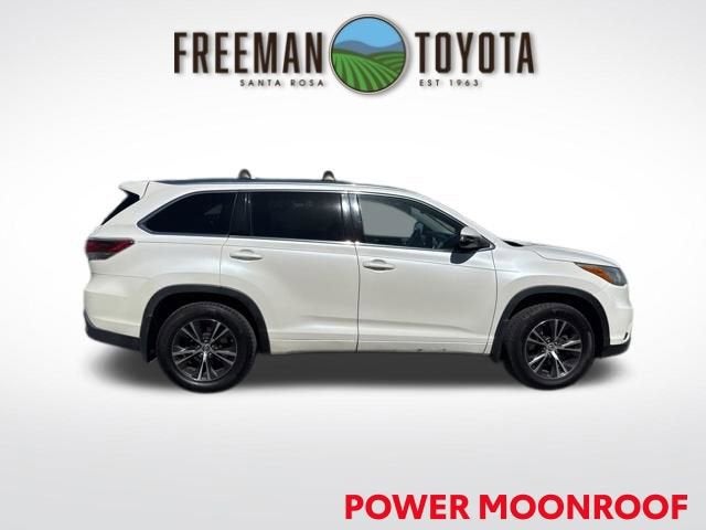 2016 Toyota Highlander AWD 4dr V6 XLE