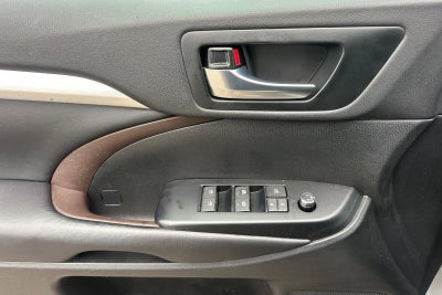 2019 Toyota Highlander SE V6 AWD