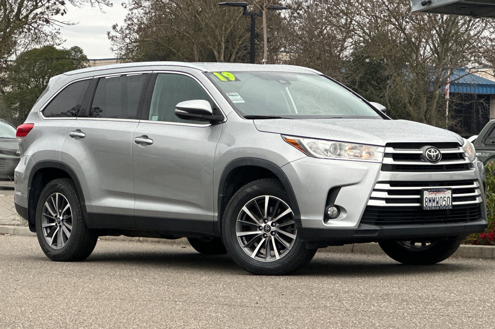 2019 Toyota Highlander SE V6 AWD