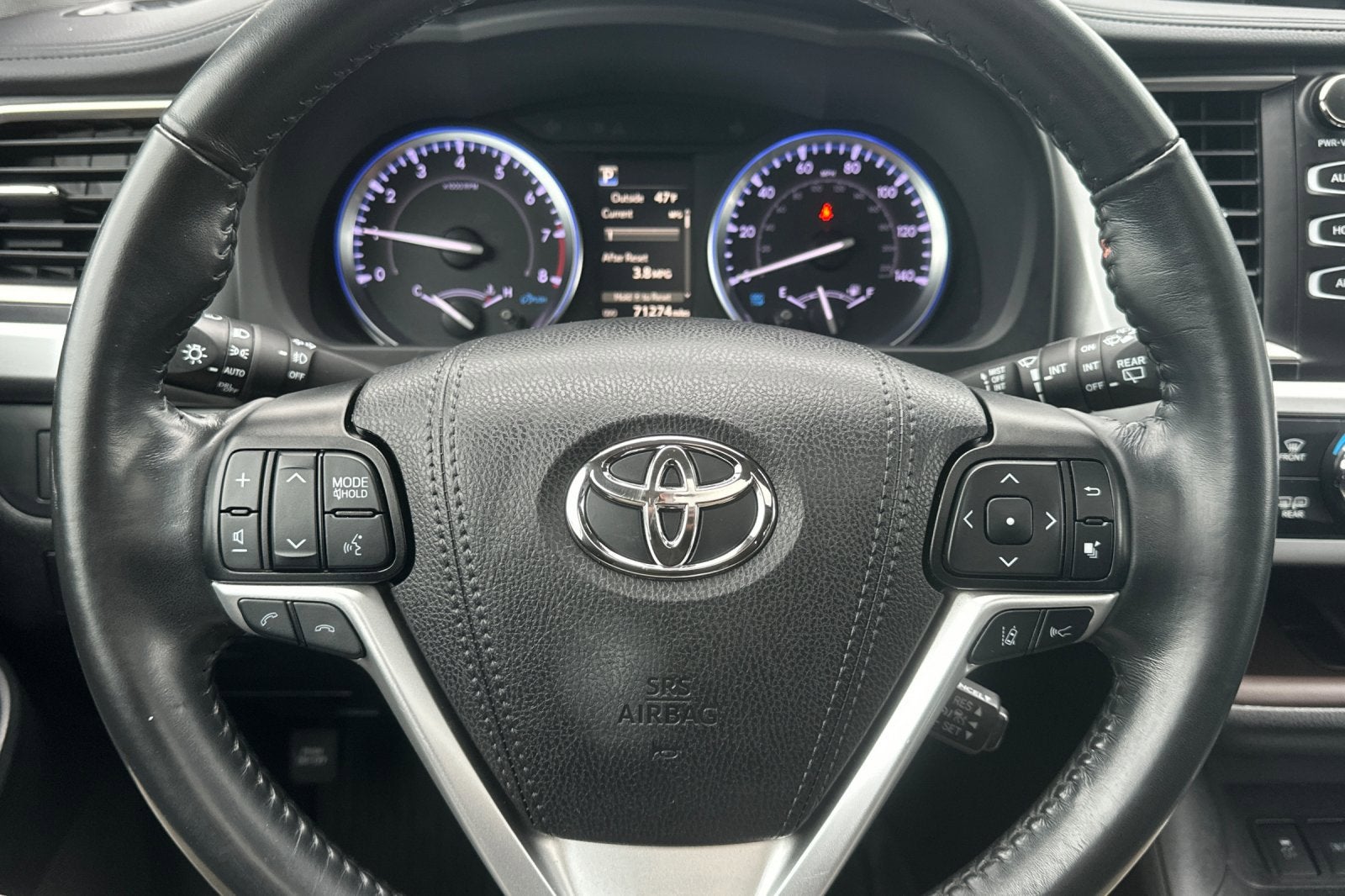 2019 Toyota Highlander SE V6 AWD