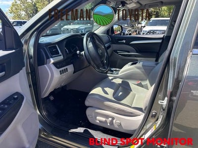 2019 Toyota Highlander XLE V6 AWD