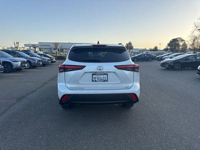 2023 Toyota Highlander L AWD