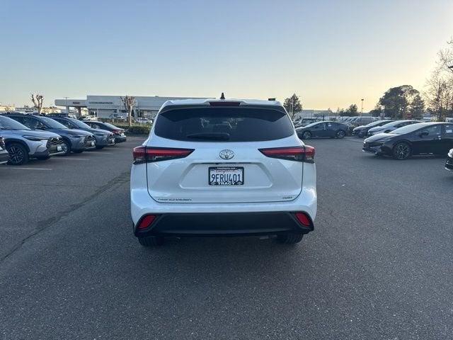 2023 Toyota Highlander L AWD