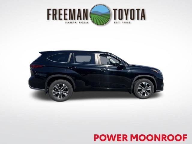 2023 Toyota Highlander XLE AWD