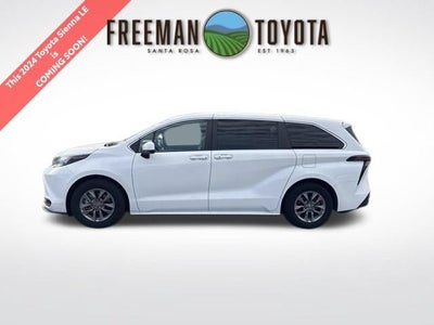 2024 Toyota Sienna LE AWD 8-Passenger