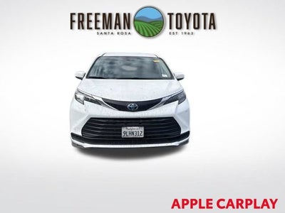2024 Toyota Sienna LE AWD 8-Passenger