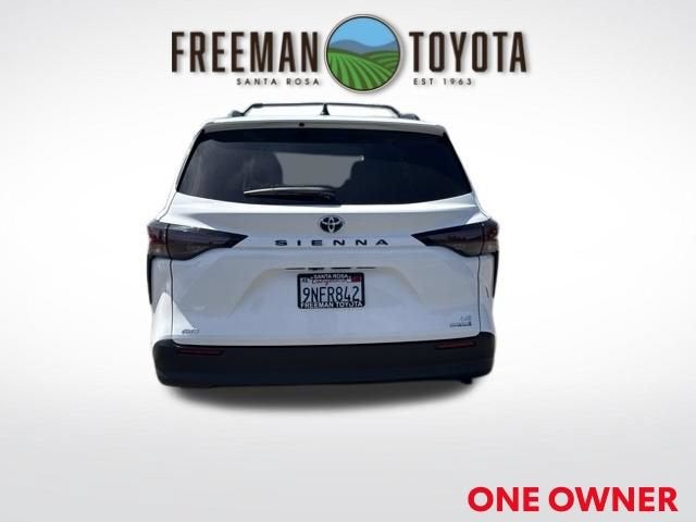 2024 Toyota Sienna LE AWD 8-Passenger