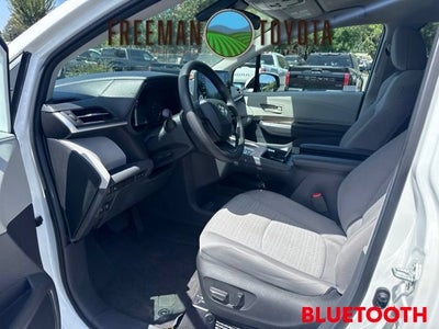 2024 Toyota Sienna LE AWD 8-Passenger