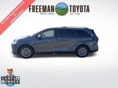 2025 Toyota Sienna XLE FWD 8-Passenger