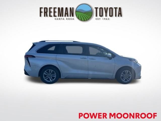 2023 Toyota Sienna Limited AWD 7-Passenger