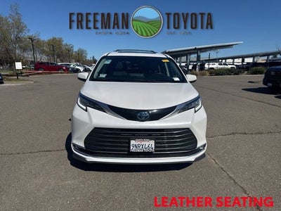 2024 Toyota Sienna Limited AWD 7-Passenger