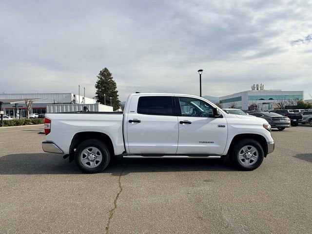 2020 Toyota Tundra SR5 CrewMax 5.5' Bed 5.7L