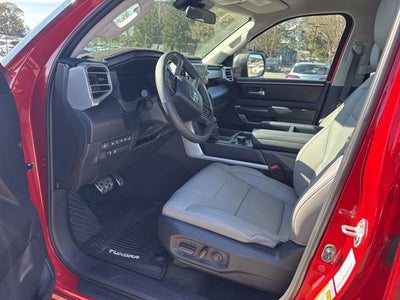 2022 Toyota Tundra SR5 CrewMax 6.5' Bed