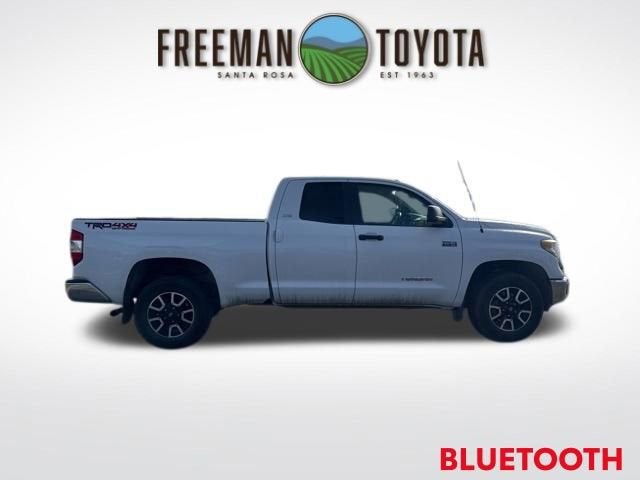 2014 Toyota Tundra Double Cab 5.7L V8 6-Spd AT SR5