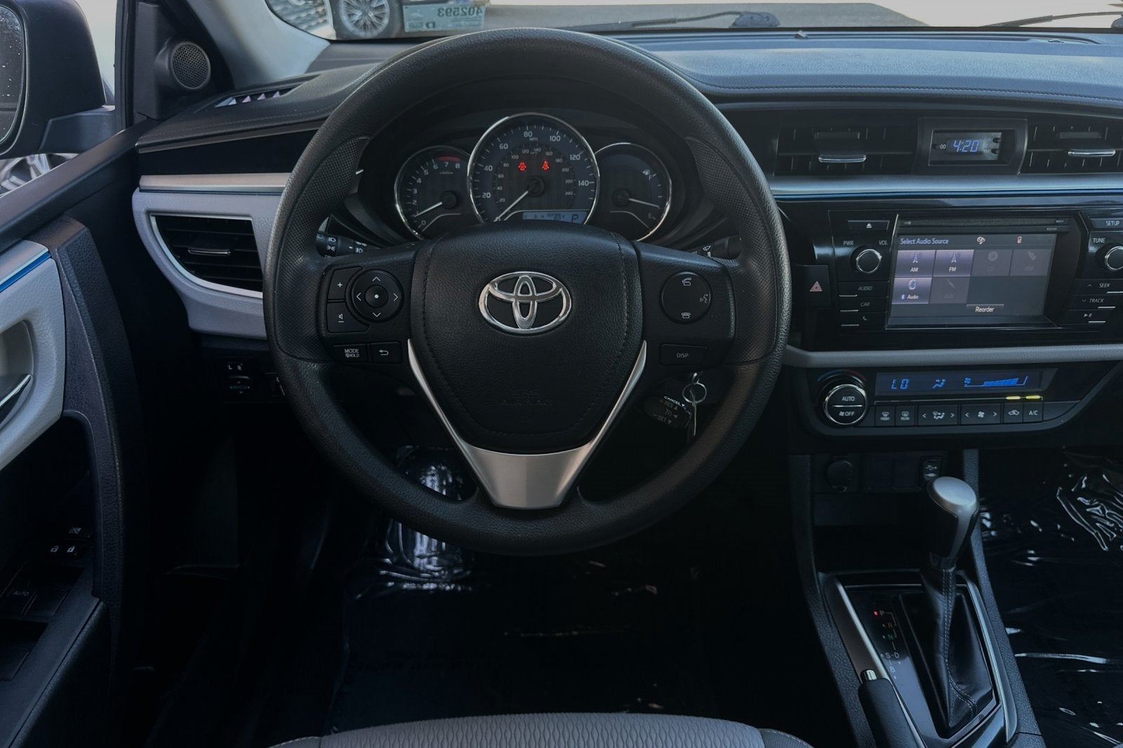 2015 Toyota Corolla 4dr Sdn CVT LE Plus